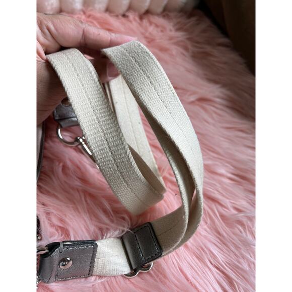 Limited Edition Coach Starfish Crossbody - Picture 10 of 11